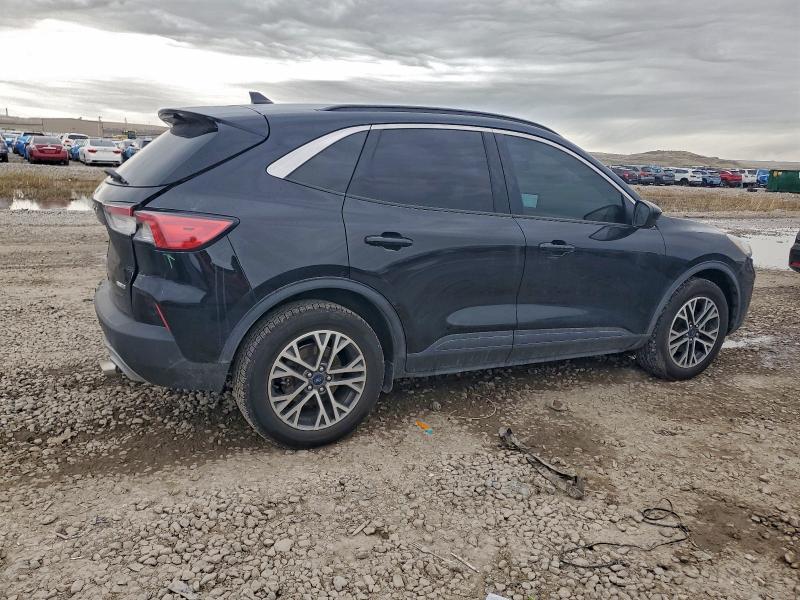 Photo 3 from auction – 2020 FORD ESCAPE SEL with VIN 1FMCU9H69LUA37345