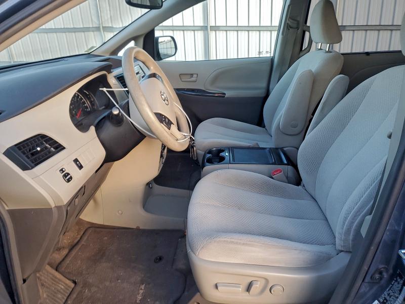 Photo 7 from auction – 2014 TOYOTA SIENNA LE with VIN 5TDKK3DC0ES411900
