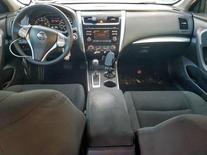Photo 8 from auction – 2015 NISSAN ALTIMA 2.5 with VIN 1N4AL3AP0FN323751