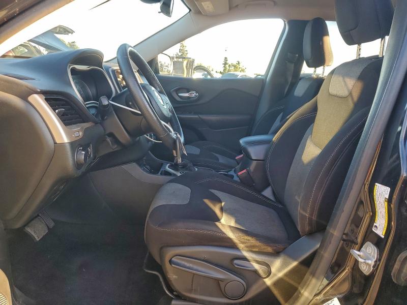 Photo 7 from auction – 2016 JEEP CHEROKEE with VIN 1C4PJLAB0GW190175
