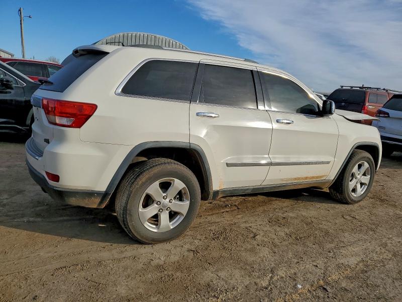 Photo 3 from auction – 2011 JEEP GRAND CHER with VIN 1J4RR5GG5BC705708