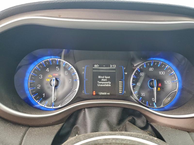 Photo 9 from auction – 2018 CHRYSLER PACIFICA T with VIN 2C4RC1BG7JR257243