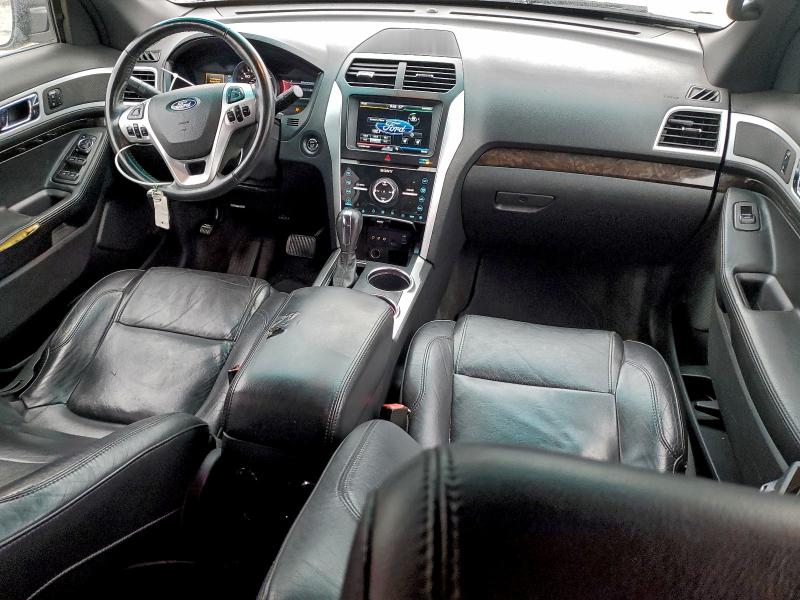 Photo 8 from auction – 2011 FORD EXPLORER L with VIN 1FMHK8F8XBGA26233