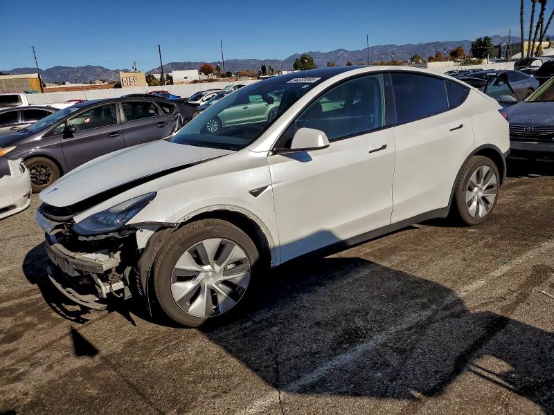 TESLA MODEL Y 2022 with VIN 7SAYGDEE5NF356529 - Photo from auction