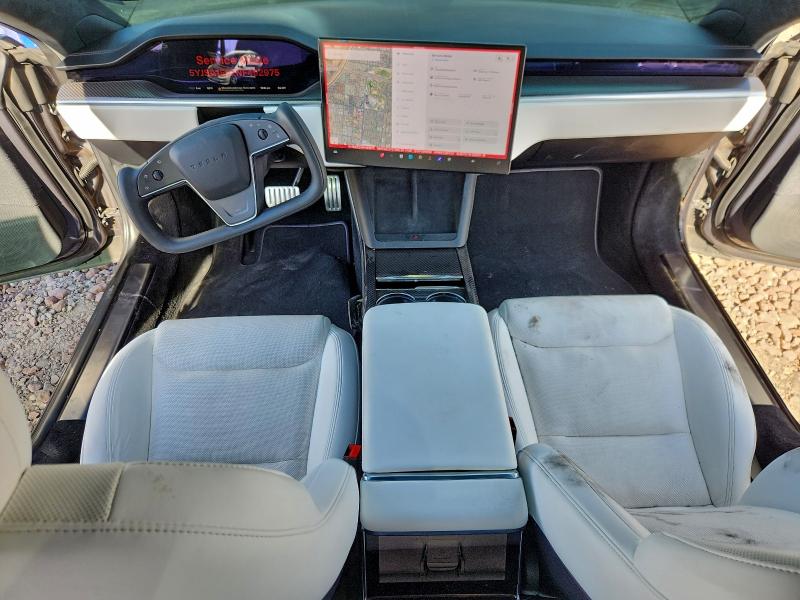 Photo 8 from auction – 2022 TESLA MODEL S with VIN 5YJSA1E52NF492975