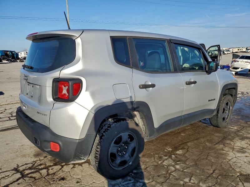 Photo 3 from auction – 2018 JEEP RENEGADE S with VIN ZACCJBAB6JPH79227