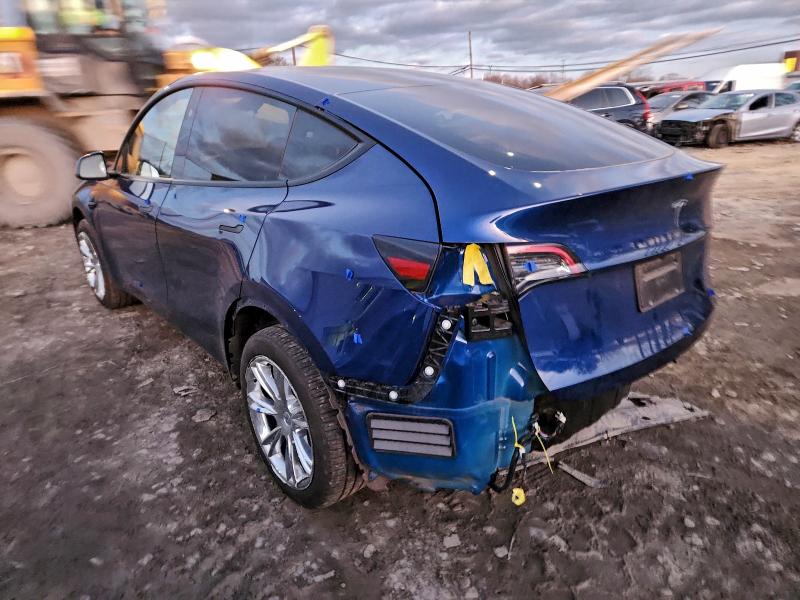 Photo 2 from auction – 2025 TESLA MODEL Y with VIN 7SAYGDED9SA352743