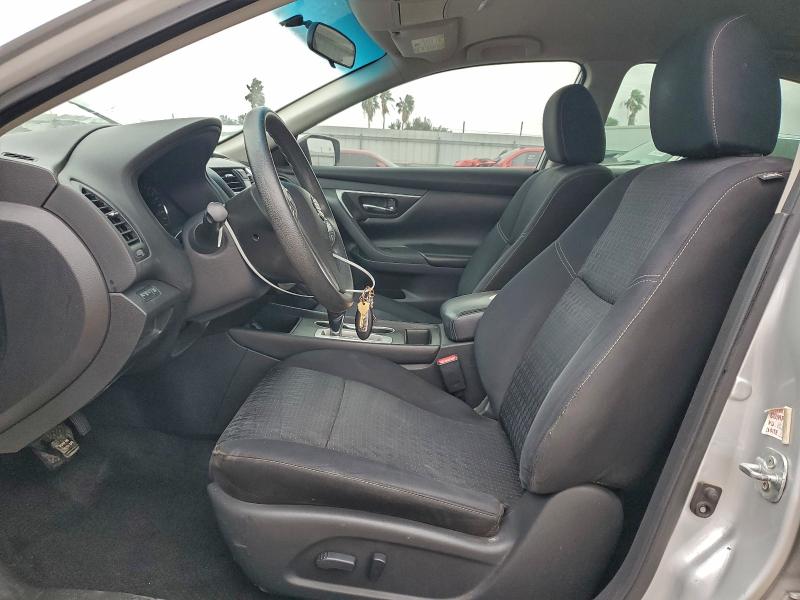Photo 7 from auction – 2016 NISSAN ALTIMA 2.5 with VIN 1N4AL3AP9GC249744