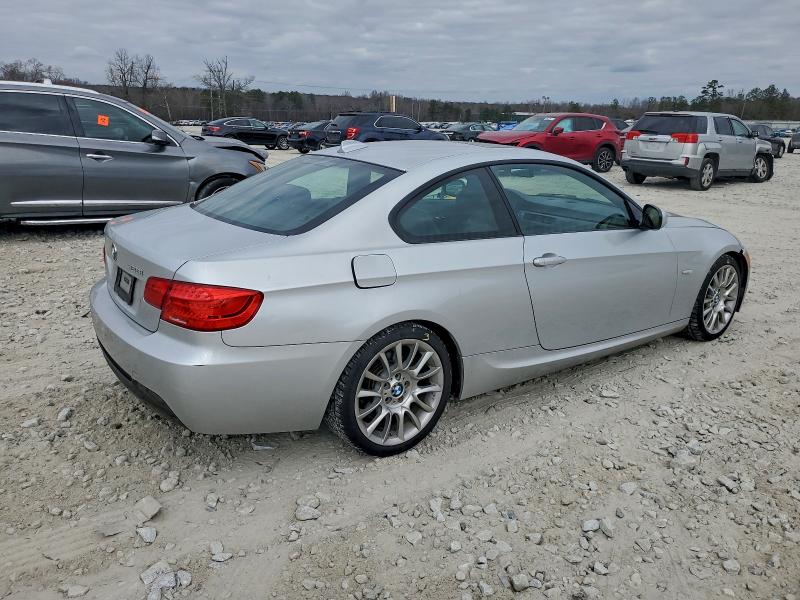 Photo 3 from auction – 2011 BMW 328 I with VIN WBAKE3C58BE769075