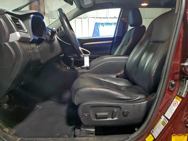 Photo 7 from auction – 2016 TOYOTA HIGHLANDER with VIN 5TDJKRFHXGS252068