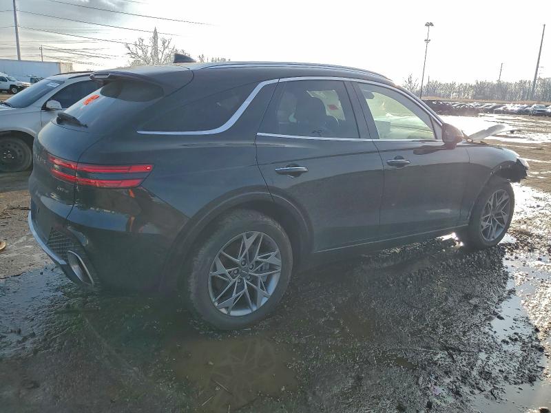 Photo 3 from auction – 2023 GENESIS GV70 BASE with VIN KMUMADTB5PU110450