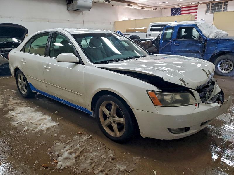 Photo 4 from auction – 2007 HYUNDAI SONATA SE with VIN 5NPEU46F47H172137