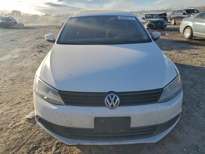 Photo 5 from auction – 2012 VOLKSWAGEN JETTA SE with VIN 3VWDX7AJ0CM417808