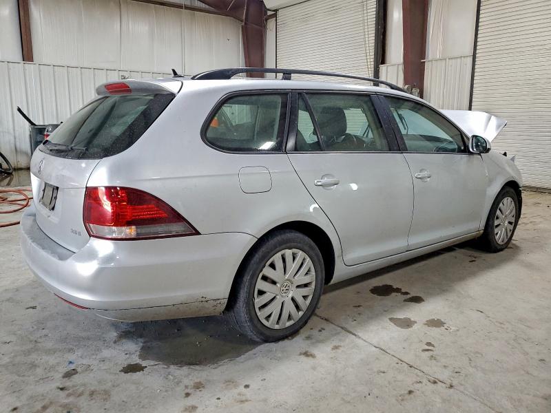 Photo 3 from auction – 2013 VOLKSWAGEN JETTA S with VIN 3VWPP7AJ7DM694826