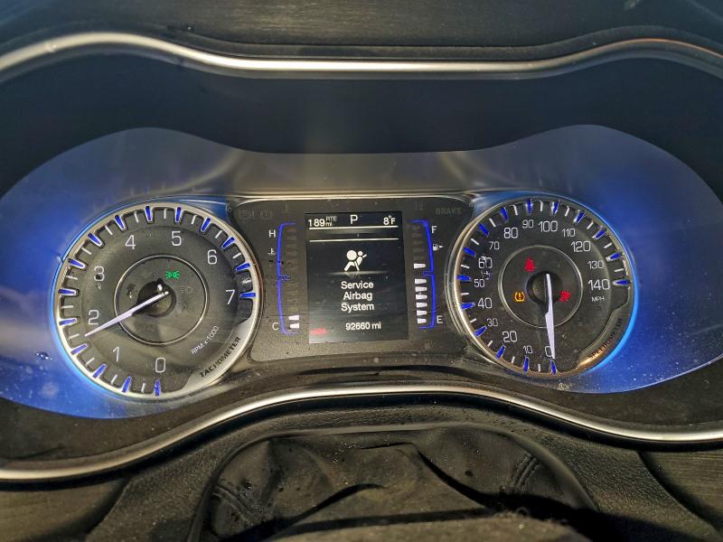 Photo 9 from auction – 2015 CHRYSLER 200 LIMITE with VIN 1C3CCCABXFN505050