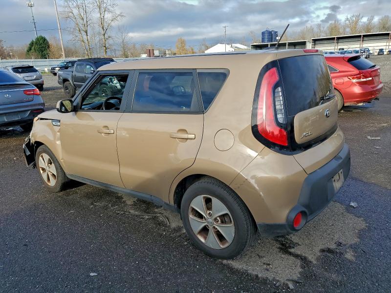 Фото 2 с аукциона – 2015 KIA SOUL с VIN KNDJN2A24F7202874