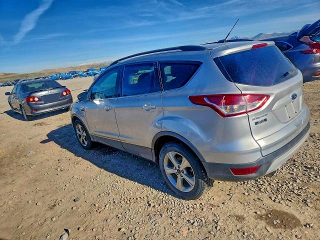 Photo 2 from auction – 2015 FORD ESCAPE SE with VIN 1FMCU9GX3FUB94657