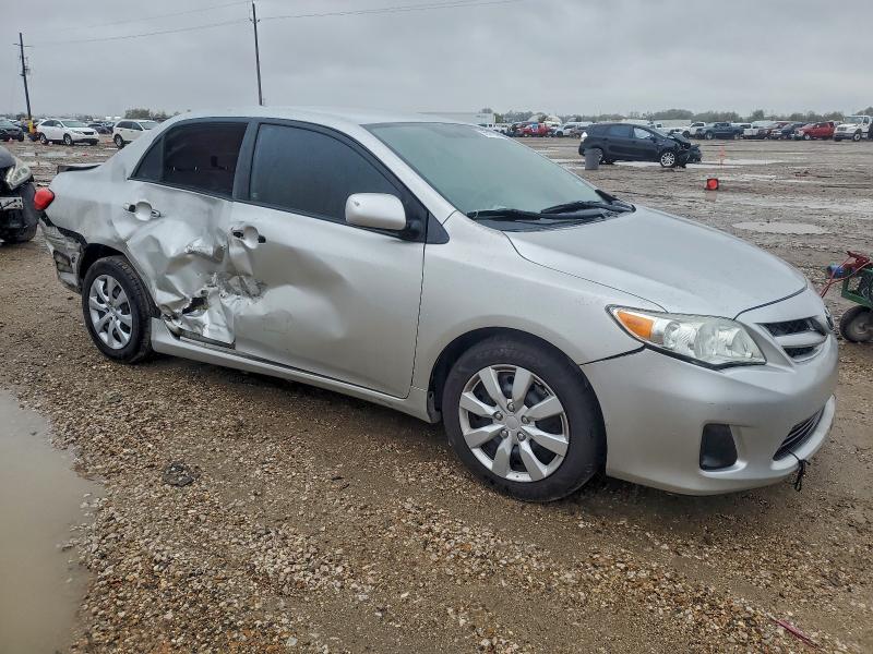 Foto 4 de la subasta – 2012 TOYOTA COROLLA BA con VIN 5YFBU4EE7CP041177