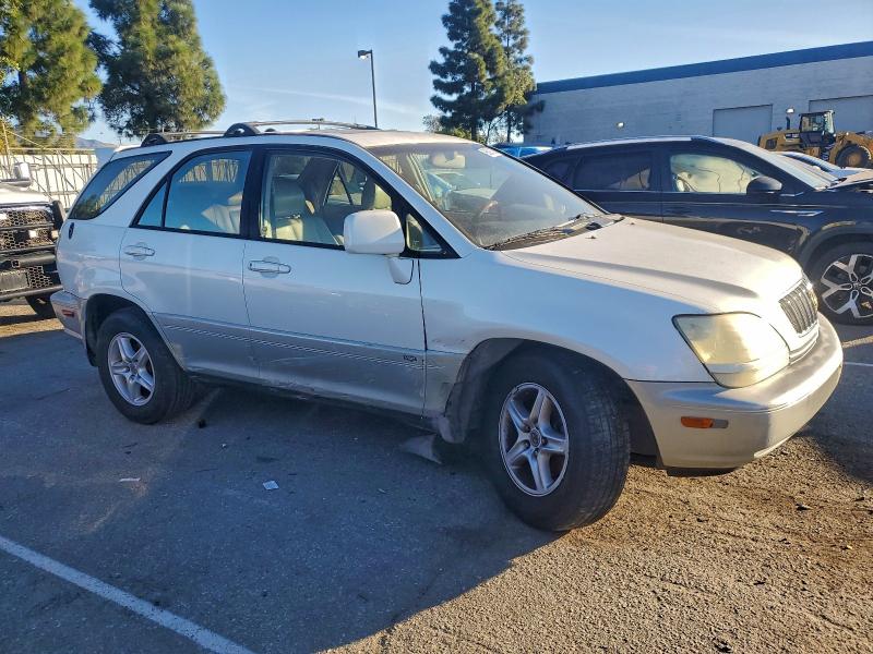 Photo 4 from auction – 2002 LEXUS RX 300 with VIN JTJHF10U720274936