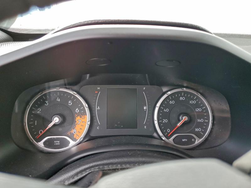 Photo 9 from auction – 2018 JEEP RENEGADE S with VIN ZACCJBAB0JPH35045