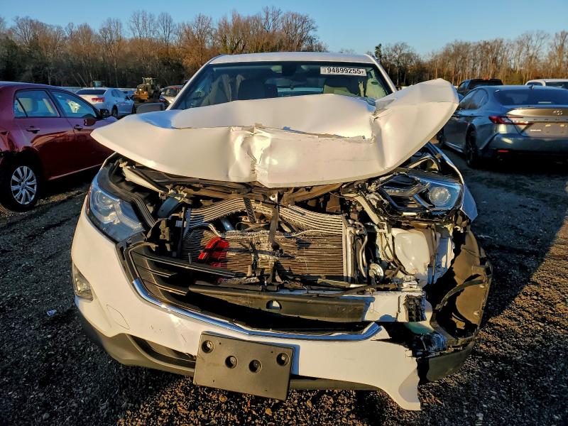 Photo 5 from auction – 2019 CHEVROLET EQUINOX with VIN 3GNAXHEV6KS579713