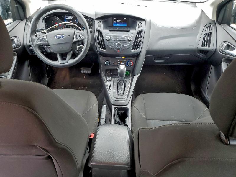 Photo 8 from auction – 2015 FORD FOCUS SE with VIN 1FADP3F28FL263812