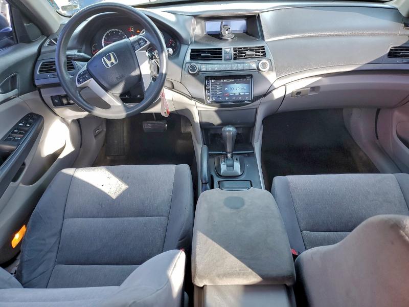 Photo 8 from auction – 2010 HONDA ACCORD LX with VIN 1HGCP2F33AA130826