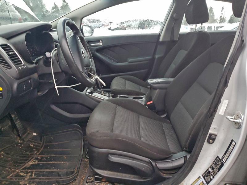 Photo 7 from auction – 2017 KIA FORTE LX with VIN 3KPFK4A73HE094983