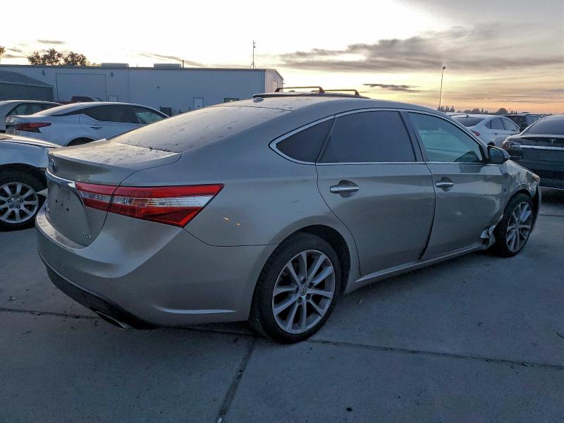 Photo 3 from auction – 2015 TOYOTA AVALON with VIN 4T1BK1EB2FU160218