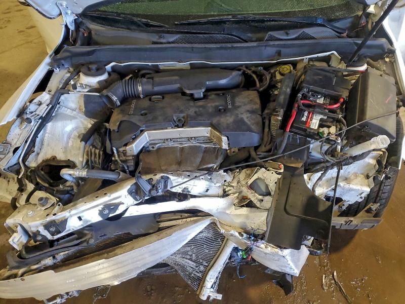 Photo 11 from auction – 2016 CHEVROLET MALIBU LIM with VIN 1G11C5SA4GF118468