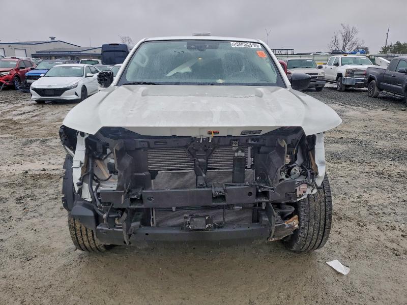 Photo 5 from auction – 2024 NISSAN FRONTIER S with VIN 1N6ED1CL2RN662469