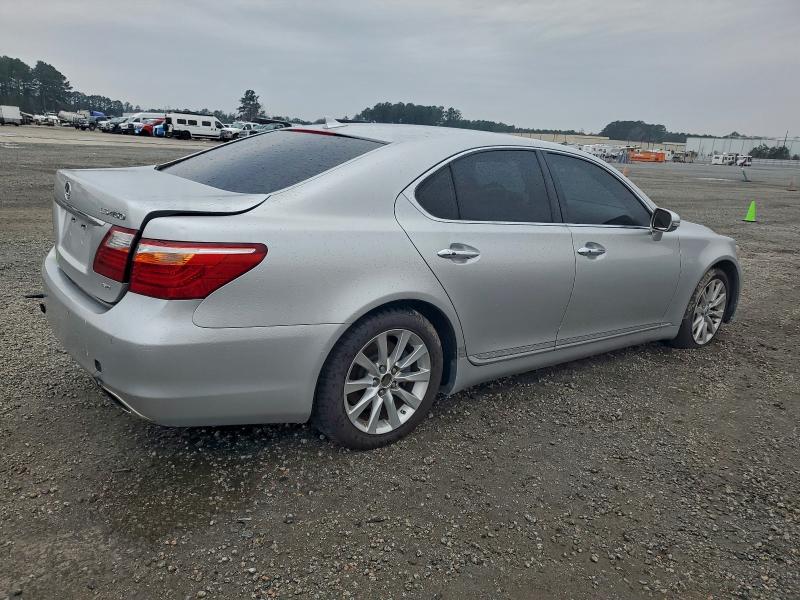 Photo 3 from auction – 2012 LEXUS LS with VIN JTHCL5EF6C5014344