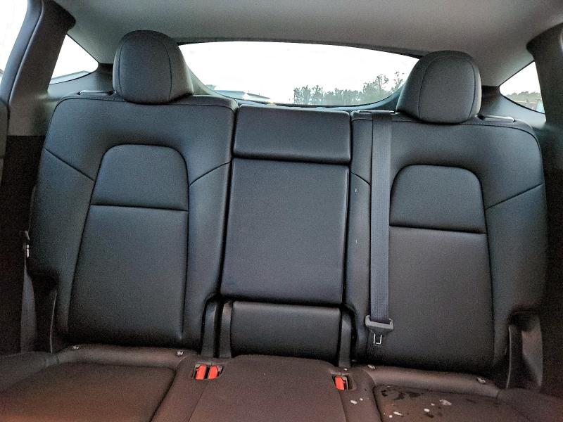 Photo 10 from auction – 2023 TESLA MODEL Y with VIN 7SAYGDEE1PA208149