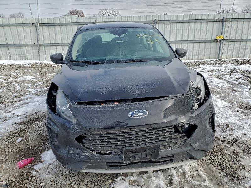Photo 5 from auction – 2020 FORD ESCAPE S with VIN 1FMCU0F60LUA50984