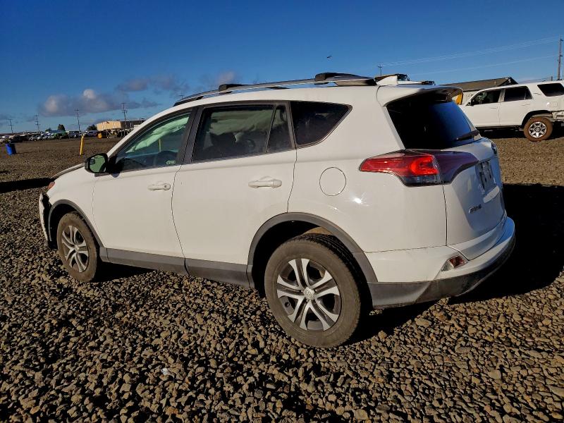 Photo 2 from auction – 2016 TOYOTA RAV4 LE with VIN 2T3BFREV8GW526639
