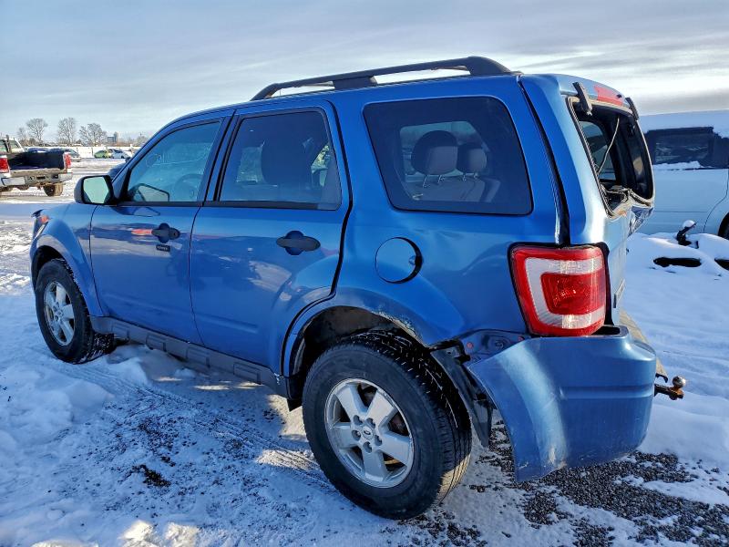Photo 2 from auction – 2009 FORD ESCAPE XLT with VIN 1FMCU03G49KA10683