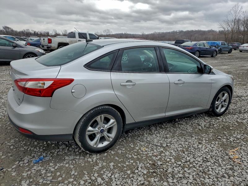 Photo 3 from auction – 2014 FORD FOCUS with VIN 1FADP3F20EL398846