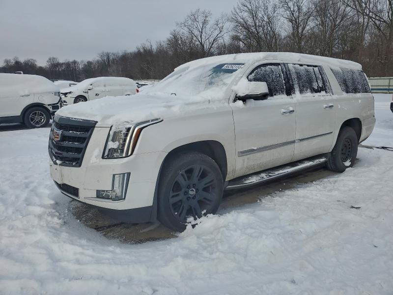CADILLAC ESCALADE E 2016 with VIN 1GYS4HKJ7GR437401 - Photo from auction