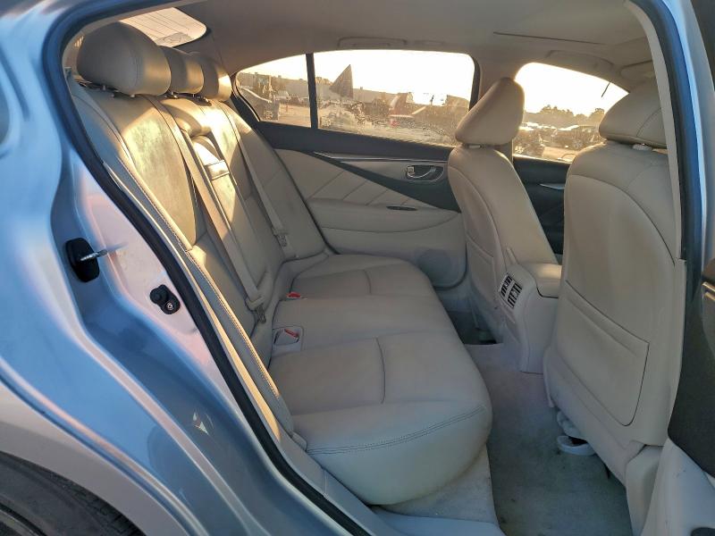 Photo 10 from auction – 2017 INFINITI Q50 with VIN JN1EV7AP5HM732028