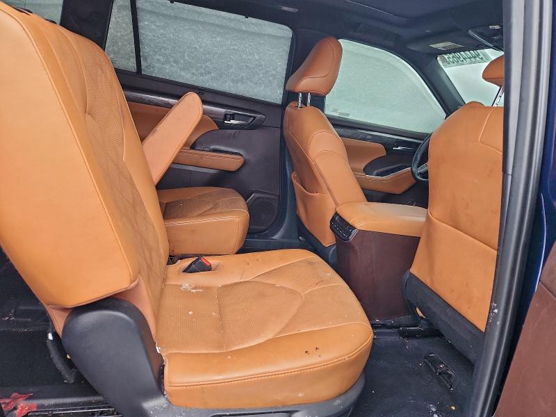 Photo 11 from auction – 2020 TOYOTA HIGHLANDER with VIN 5TDFZRBH2LS018959