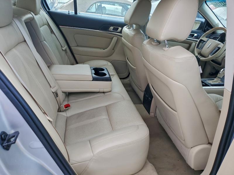 Photo 10 from auction – 2010 LINCOLN MKS with VIN 1LNHL9DR9AG611155