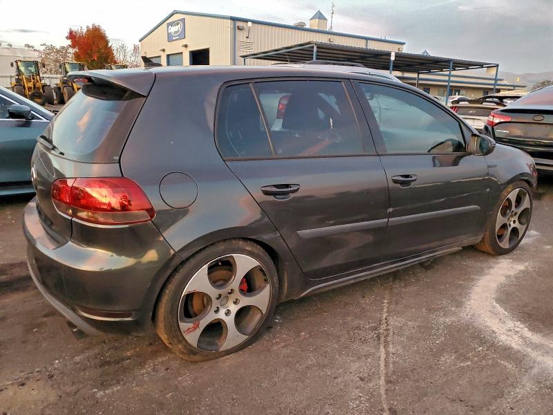Photo 3 from auction – 2011 VOLKSWAGEN GTI with VIN WVWHD7AJ2BW135357