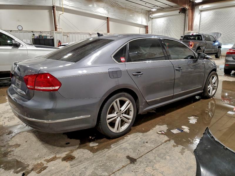 Photo 3 from auction – 2012 VOLKSWAGEN PASSAT SEL with VIN 1VWCN7A33CC040802