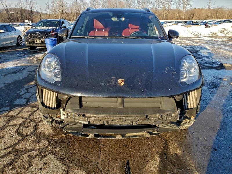 Photo 5 from auction – 2016 PORSCHE MACAN TURB with VIN WP1AF2A58GLB95345