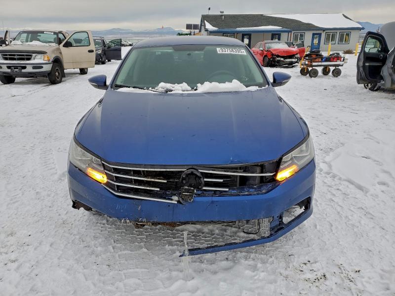 Photo 5 from auction – 2017 VOLKSWAGEN PASSAT S with VIN 1VWAT7A3XHC073008