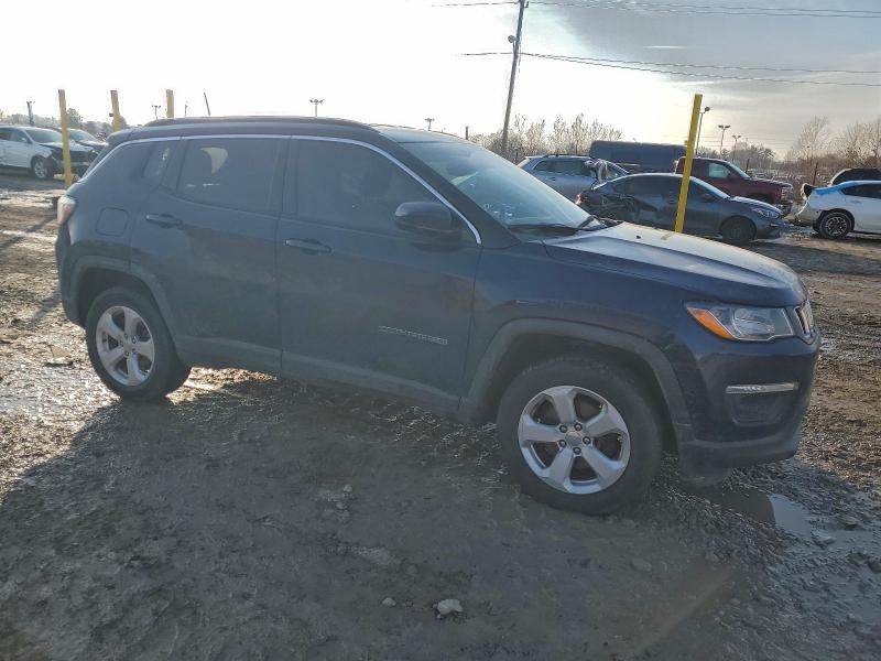 Photo 4 from auction – 2018 JEEP COMPASS with VIN 3C4NJDBB1JT314608