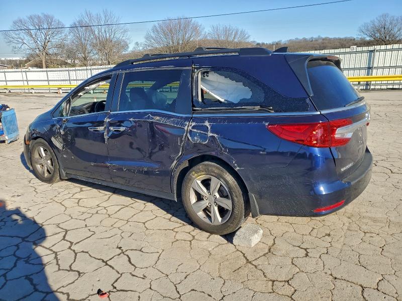 Photo 2 from auction – 2018 HONDA ODYSSEY EX with VIN 5FNRL6H71JB027648