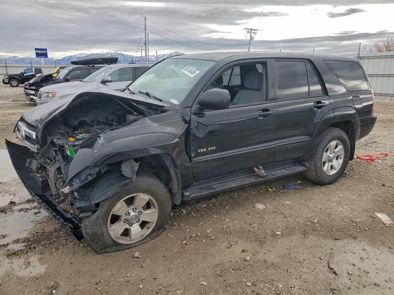 TOYOTA 4RUNNER SR 2005 with VIN JTEBU14R150067866 - Photo from auction