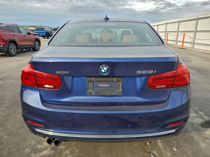 Photo 6 from auction – 2016 BMW 328 with VIN WBA8E3G51GNT80029