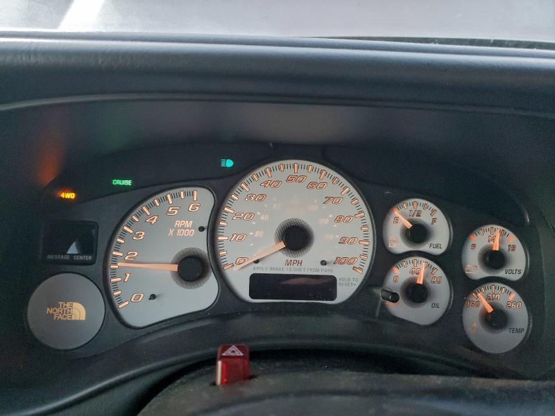 Photo 9 from auction – 2002 CHEVROLET AVALANCHE with VIN 3GNEK13T32G125625